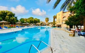 Basillica 3 Bedrooms Apartment